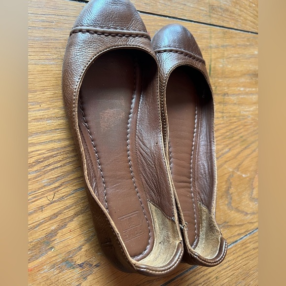 FRYE Women’s Ballet Flats In Cognac Size 6 - Picture 3 of 8